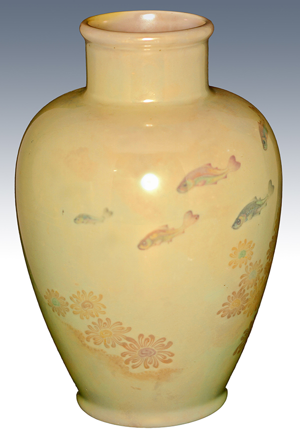 Nr.: 39, On offer decorative pottery made by St Lukas, Description: Plateel Vase, Height 21,1 cm width 14 cm, period: Year 1909-1933, Decorator : unknown, 